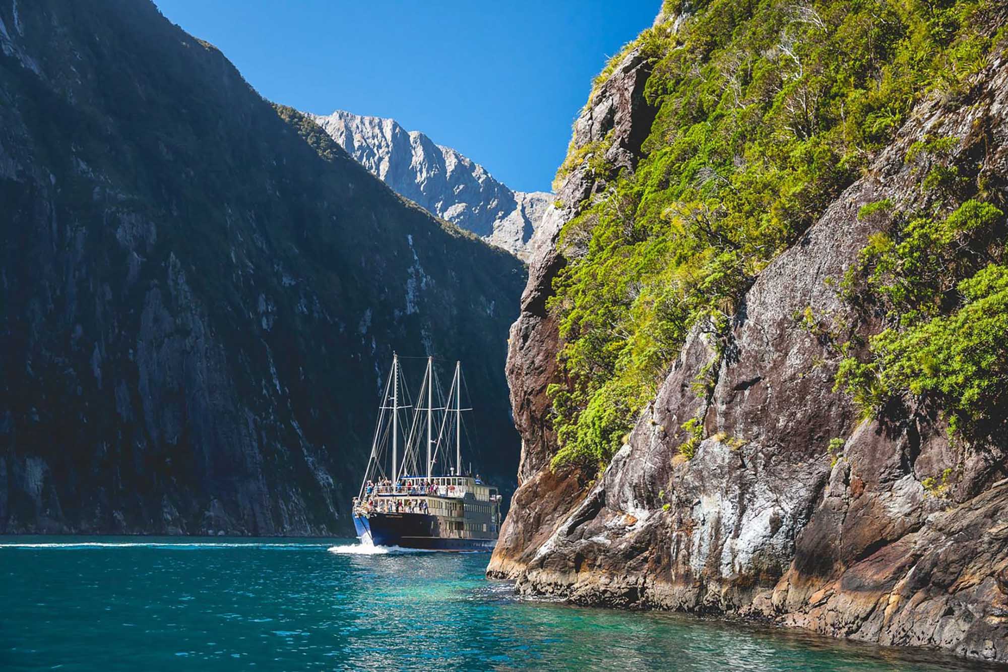 Epic South Island New Zealand: 15 Days – New Zealand